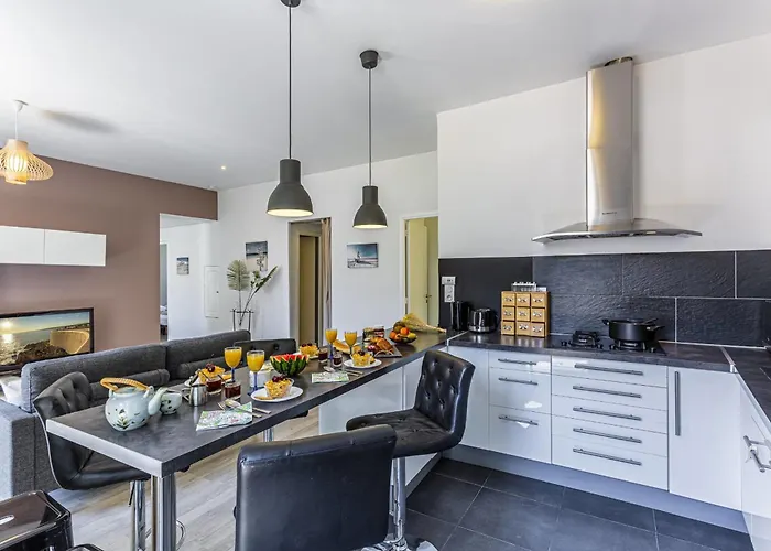 דירה My Casa - Guisol - Typical 3 Bedroom Ac Near Port ניס