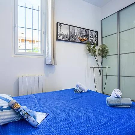 My Casa - Guisol - Typical 3 Bedroom Ac Near Port *