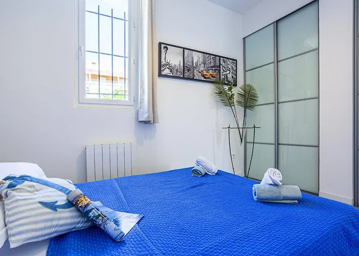 My Casa - Guisol - Typical 3 Bedroom Ac Near Port *