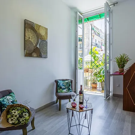 Guisol - Typical 3 Bedroom Ac Near Port Apartment *